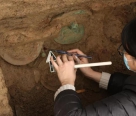 新发现！房山区琉璃河遗址发掘出青铜簋，当年居然扣错了盖，一错三千年！